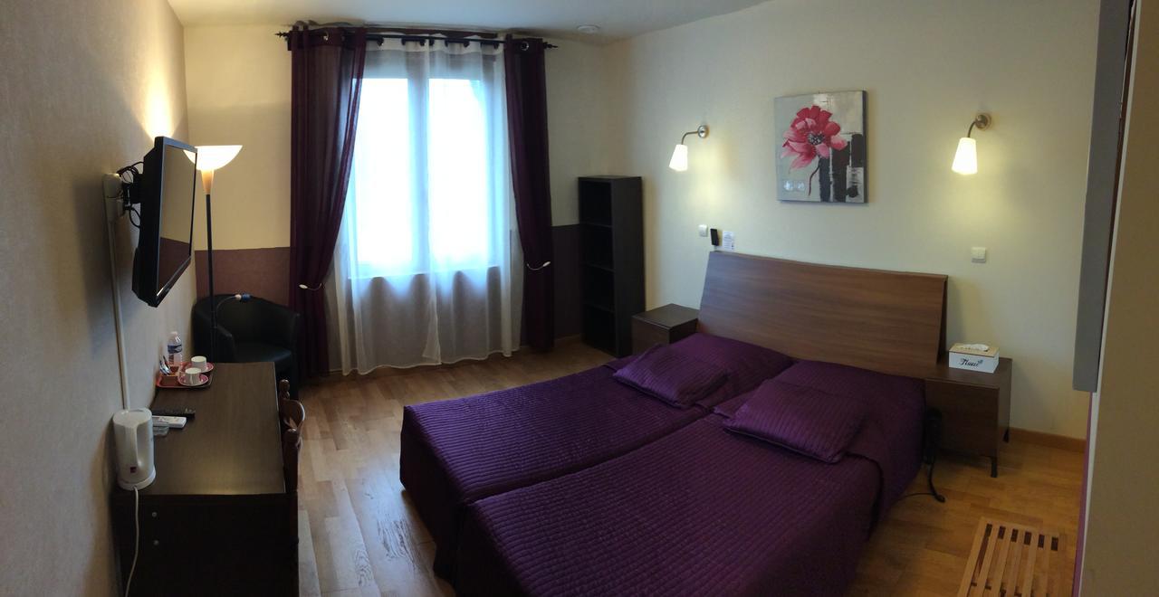 Logis Hotel Le Chantoiseau Chaumont-sur-Aire Екстериор снимка