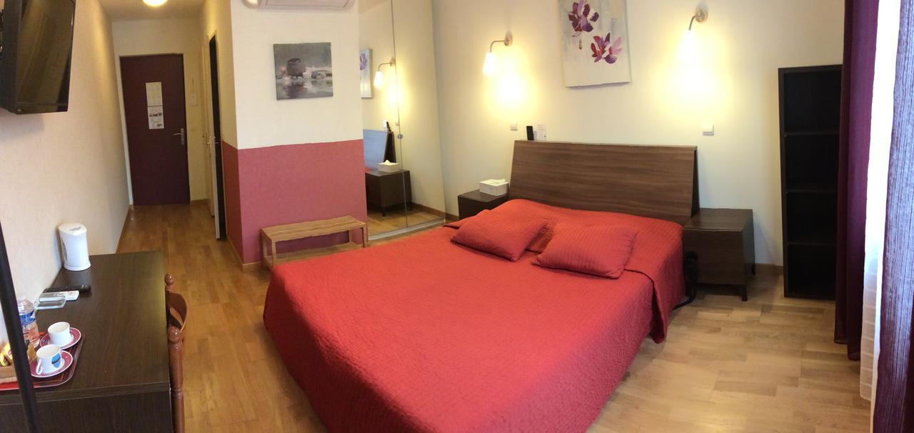 Logis Hotel Le Chantoiseau Chaumont-sur-Aire Екстериор снимка