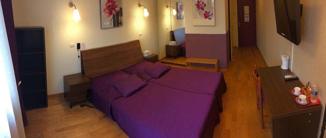 Logis Hotel Le Chantoiseau Chaumont-sur-Aire Екстериор снимка